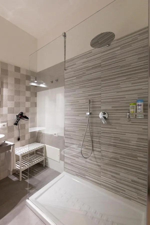 Dante Square Apartment Naples Italy